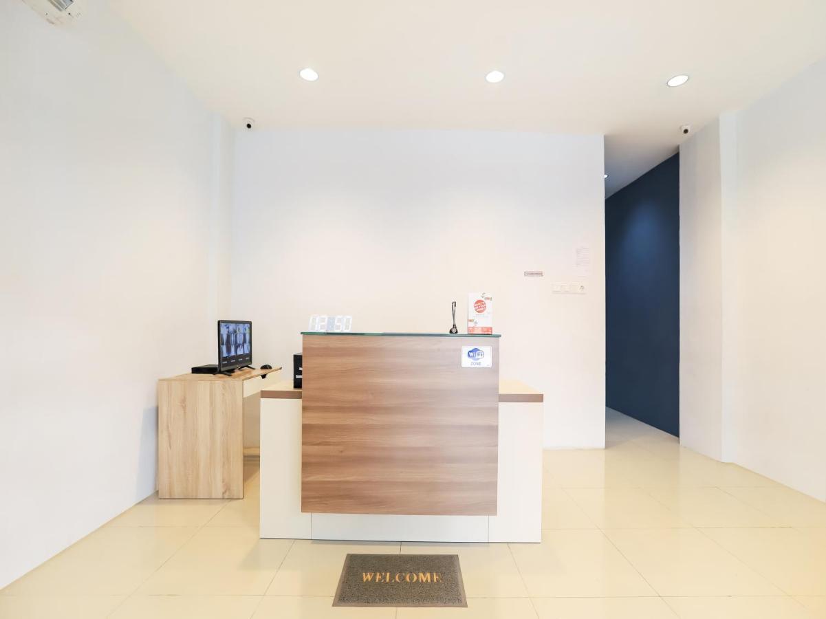 Oyo 3492 Mandala Hotel 2*