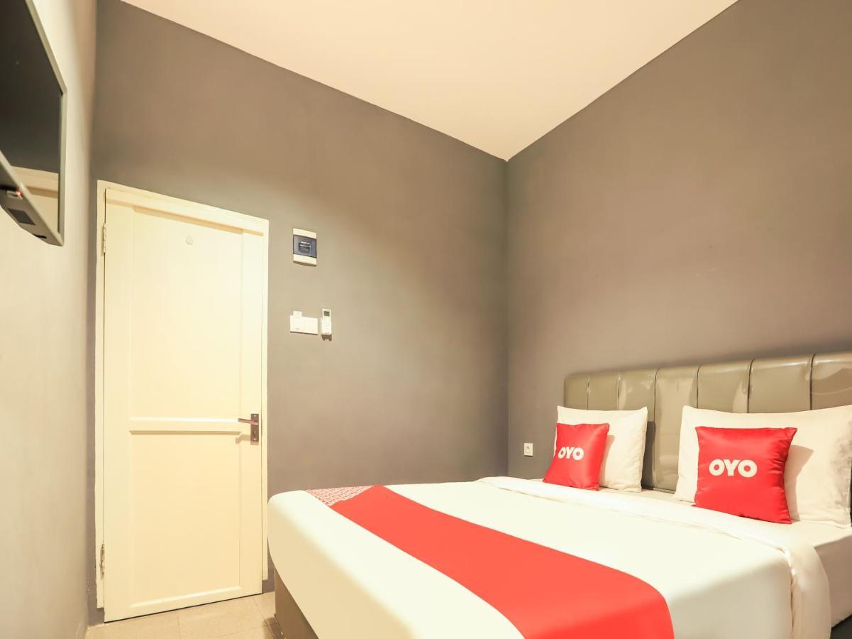 Hotel Oyo 3492 Mandala