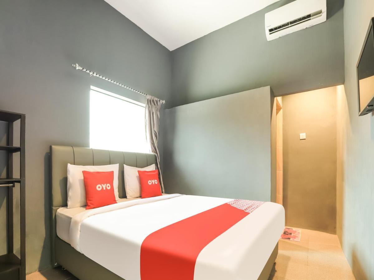 Hotel Oyo 3492 Mandala